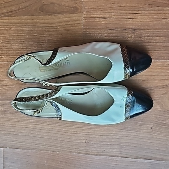 Salvatore Ferragamo Shoes - Salvatore Ferragamo Vintage Snakeskin trimmed short heel shoe Size 9 B